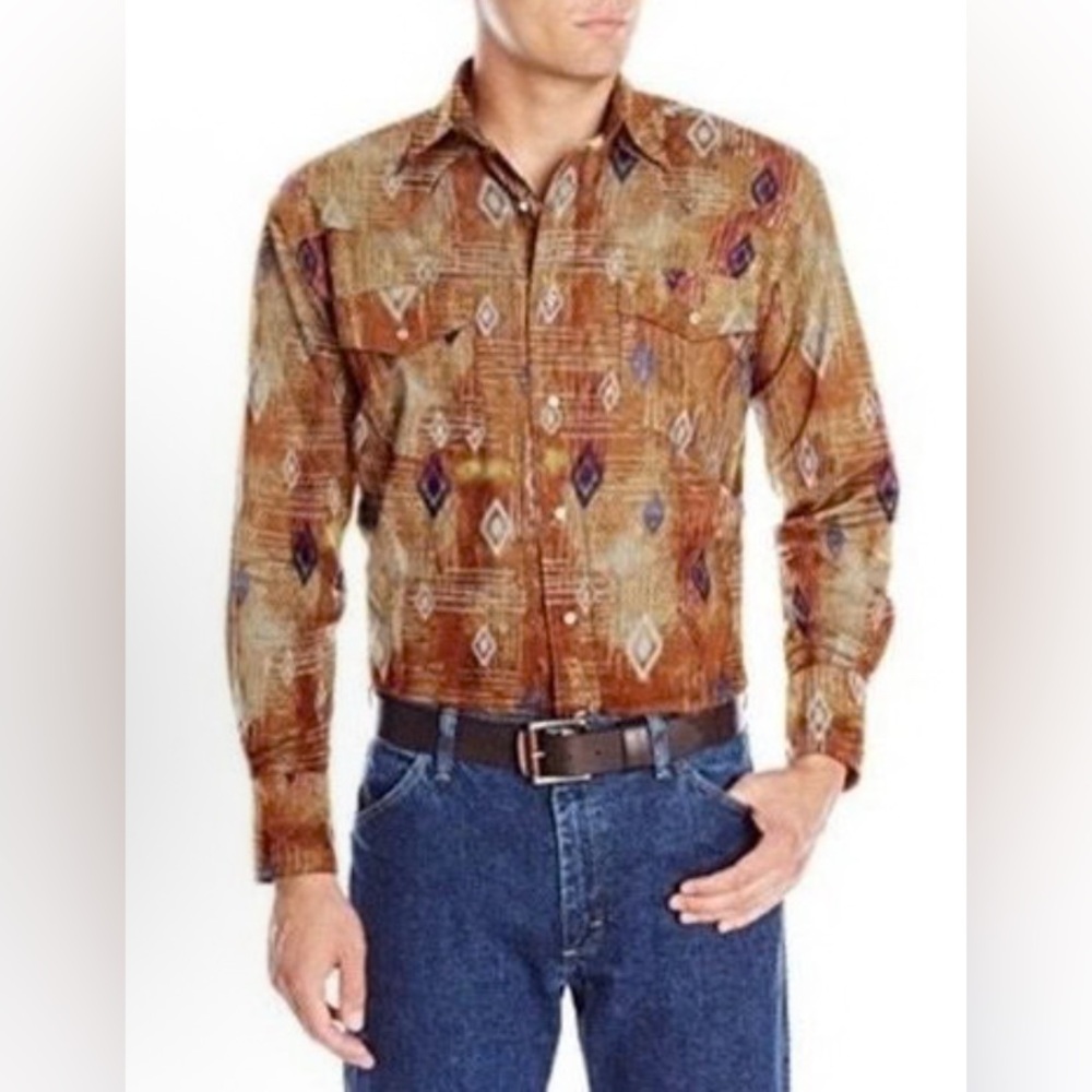 3/$18 Wrangler Men's Checotah Pearl Snap Long Sleeved Shirt - Size L